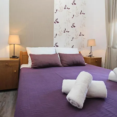 Gemuetliches In Mit Eigenem Balkon Apartamento Baška
