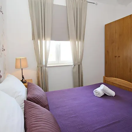 Apartamento Gemuetliches In Mit Eigenem Balkon *